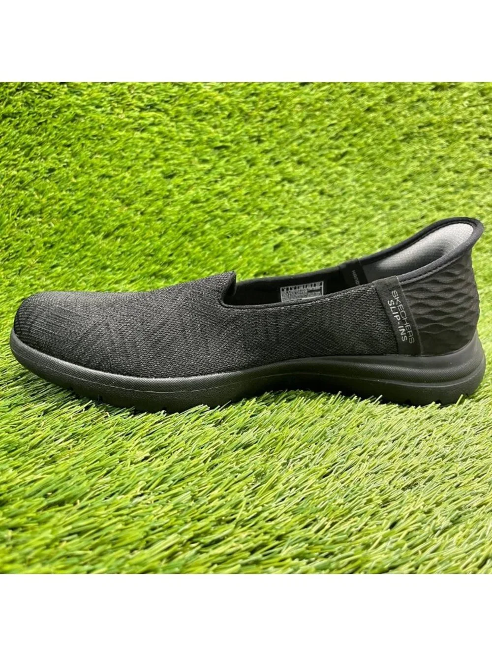 Skechers On The Go Flex-Clover Womens Size 8 Black Casual Walking Slip-On Shoes